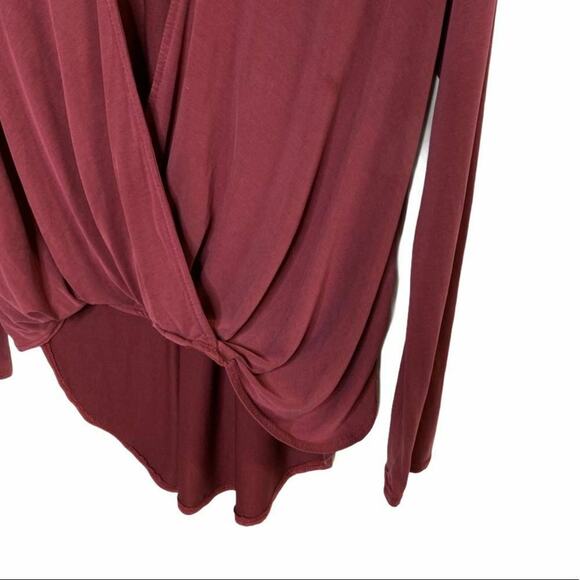 Anthro Alya wrap front burgundy maroon cross top blouse Sz small - Picture 8 of 8